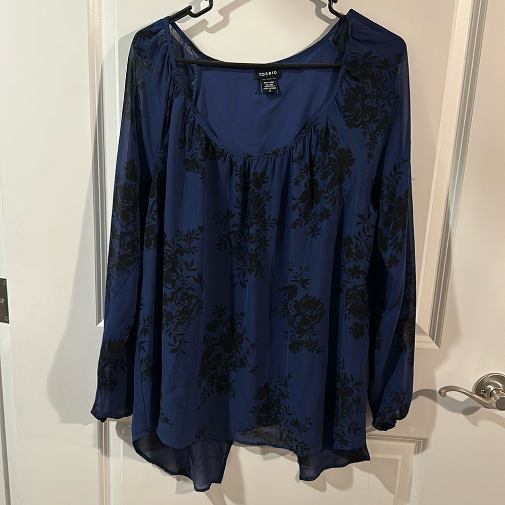 Torrid Long Sleeved Blouse with Slit in back